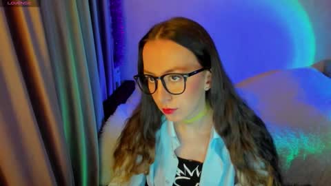 Snapshot of happystephanie chatting on October 2025 05:57:01 PM Stephanie online show from October 2025 05:57:01 PM