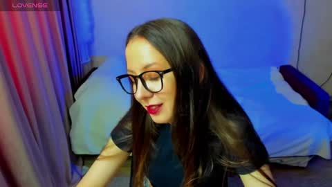Stephanie online show from June 2026 01:46:01 PM