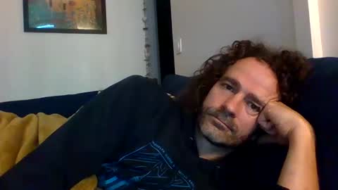 Snapshot of happytogetherfr chatting on November 2025 09:19:02 AM happytogetherfr online show from November 2025 09:19:02 AM