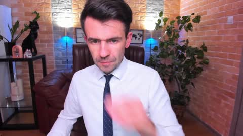 Steve online show from January 2025 02:17:02 PM