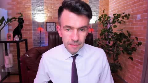 Steve online show from February 2025 02:04:02 PM