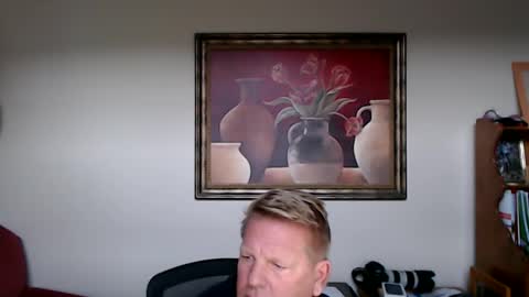 Steele and Cassie online show from November 2025 12:42:01 AM