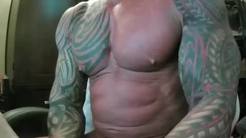 Snapshot of hardbody205a chatting on March 2025 04:22:01 PM hardbody205a online show from March 2025 04:22:01 PM