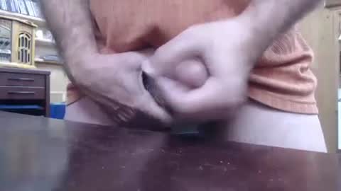 Snapshot of hardbuns chatting on January 2025 07:10:02 PM Brad online show from January 2025 07:10:02 PM