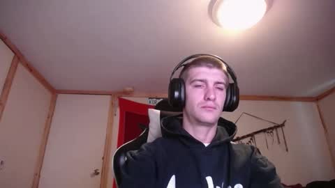 Snapshot of harddick19966 chatting on November 2025 05:46:02 PM Austin online show from November 2025 05:46:02 PM