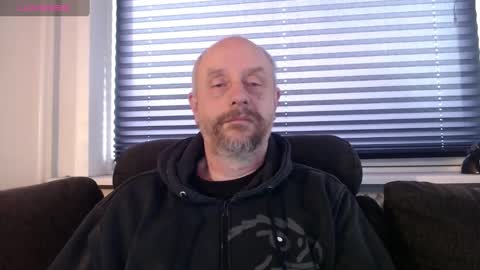 MrLazy online show from February 2025 10:39:02 AM