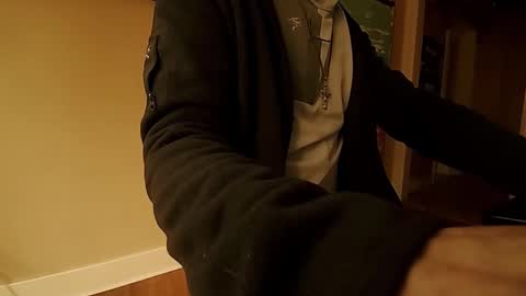 Snapshot of hardswtch chatting on October 2025 10:54:02 PM Tom online show from October 2025 10:54:02 PM