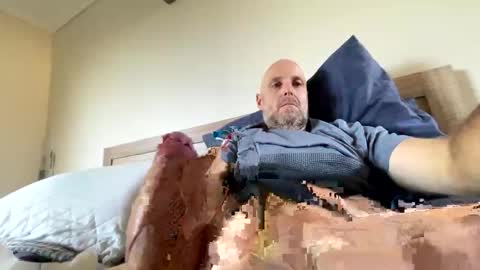 hardtruckie online show from February 2026 01:12:01 AM