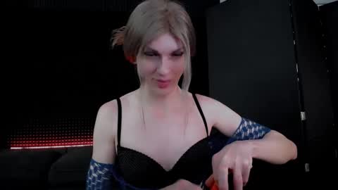 Snapshot of hardy_green chatting on October 2025 11:23:02 AM Miss Hardy online show from October 2025 11:23:02 AM