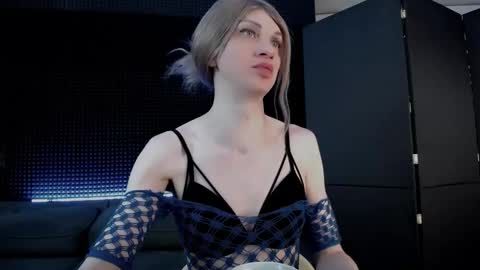 Snapshot of hardy_green chatting on November 2025 03:30:02 AM Miss Hardy online show from November 2025 03:30:02 AM