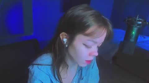 Snapshot of haribo_asmr chatting on December 2024 08:09:01 AM Miss Hari online show from December 2024 08:09:01 AM