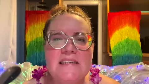 Snapshot of harlequincurve chatting on April 2026 05:45:02 AM Fiiona online show from April 2026 05:45:02 AM