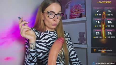 Tasya online show from June 2026 03:58:01 PM