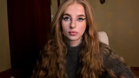 Julia online show from February 2026 04:43:01 AM