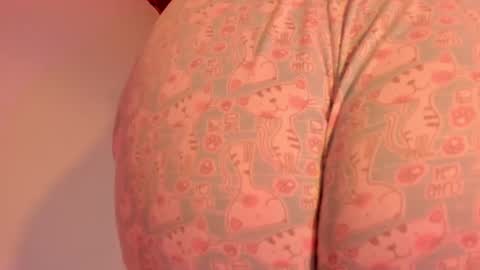 Annie online show from February 2025 06:43:01 AM