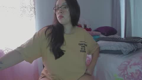 Natii  online show from February 2026 08:51:01 PM