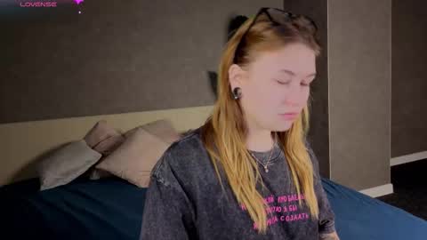 Snapshot of harmony_mills chatting on October 2025 01:31:02 AM Christine online show from October 2025 01:31:02 AM