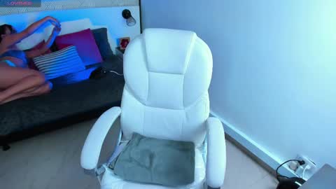 Snapshot of harper_woods chatting on November 2025 07:46:01 PM Harper online show from November 2025 07:46:01 PM