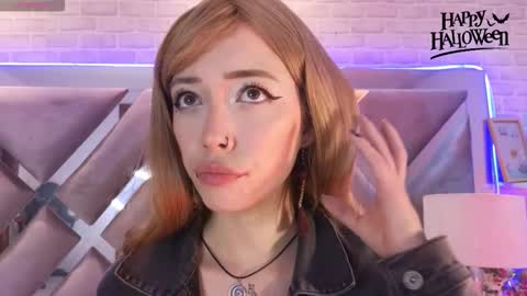 Harper online show from October 2025 09:15:02 PM