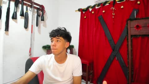 Snapshot of harry_latinboy chatting on December 2024 01:36:02 AM Harry online show from December 2024 01:36:02 AM