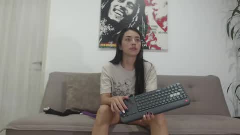 Snapshot of harrycum4you chatting on June 2026 02:14:02 AM hannaandharri online show from June 2026 02:14:02 AM