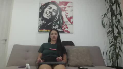 Snapshot of harrycum4you chatting on June 2026 02:44:01 AM hannaandharri online show from June 2026 02:44:01 AM