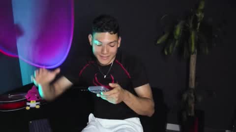  ... online show from October 2025 02:42:02 AM