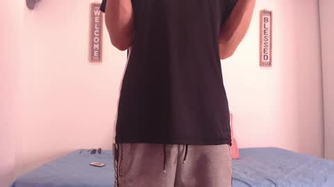 Snapshot of harrythomson1 chatting on December 2024 05:26:01 AM harry thomson online show from December 2024 05:26:01 AM