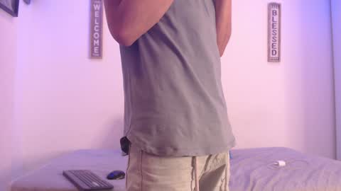 Snapshot of harrythomson1 chatting on December 2024 03:33:02 AM harry thomson online show from December 2024 03:33:02 AM