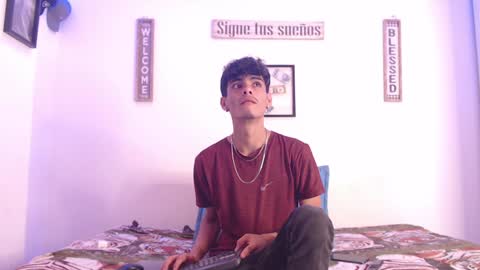 Snapshot of harrythomson1 chatting on January 2025 09:15:01 AM harry thomson online show from January 2025 09:15:01 AM