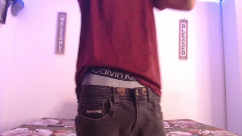 Snapshot of harrythomson1 chatting on January 2025 10:02:01 AM harry thomson online show from January 2025 10:02:01 AM