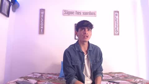 Snapshot of harrythomson1 chatting on January 2025 08:14:01 PM harry thomson online show from January 2025 08:14:01 PM