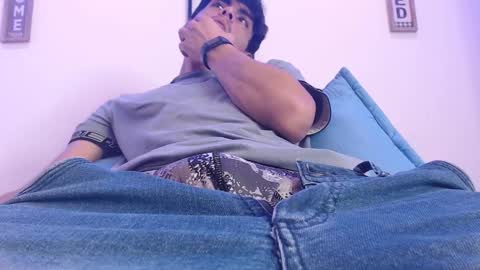 Snapshot of harrythomson1 chatting on February 2025 07:26:01 AM harry thomson online show from February 2025 07:26:01 AM