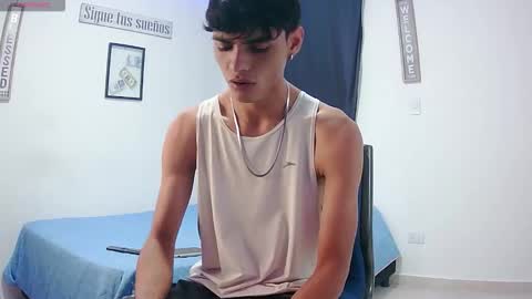 Snapshot of harrythomson1 chatting on October 2025 12:11:01 AM harry thomson online show from October 2025 12:11:01 AM