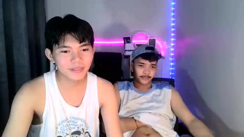 Michael18 online show from March 2025 03:59:02 AM