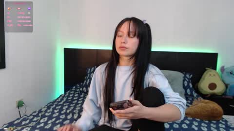 Snapshot of haru_420 chatting on September 2025 01:00:02 PM Sofia Damin online show from September 2025 01:00:02 PM