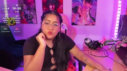 karen  online show from January 2025 06:32:02 PM