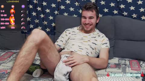 Snapshot of harvey_ren chatting on February 2025 12:53:02 AM Harvey online show from February 2025 12:53:02 AM