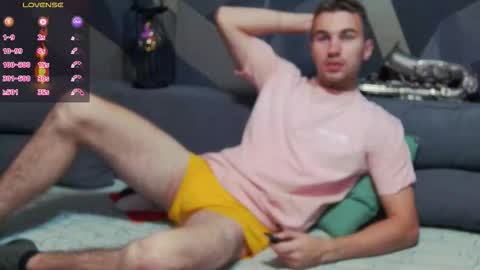 Snapshot of harvey_ren chatting on September 2025 08:21:02 PM Harvey online show from September 2025 08:21:02 PM