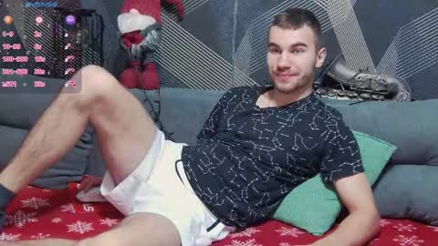 Snapshot of harvey_ren chatting on December 2025 10:37:01 PM Harvey online show from December 2025 10:37:01 PM