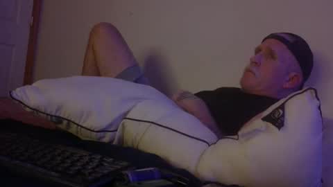 Snapshot of hashtagcloudp0rn chatting on February 2026 10:51:02 PM hashtagcloudp0rn online show from February 2026 10:51:02 PM