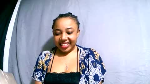 hasimina09 online show from October 2025 01:03:02 AM