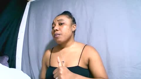 hasimina09 online show from October 2025 11:54:01 AM