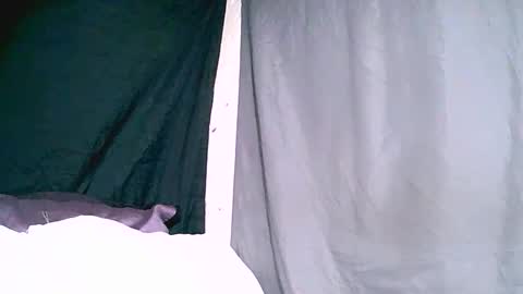 hasimina09 online show from October 2025 03:11:02 PM