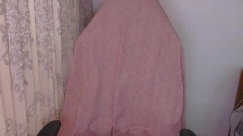 Snapshot of hasley_bbylee chatting on May 2026 03:42:02 PM lady online show from May 2026 03:42:02 PM