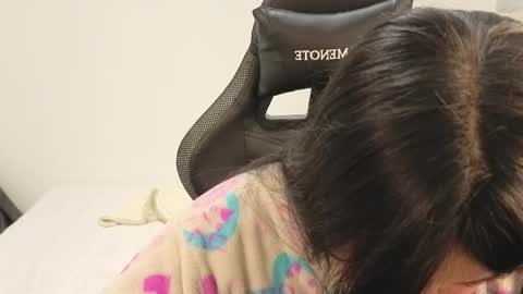 hasszul_2 online show from March 2026 10:00:01 AM