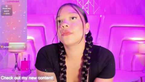 Snapshot of hatsajones chatting on February 2026 04:27:01 AM hatsajones online show from February 2026 04:27:01 AM