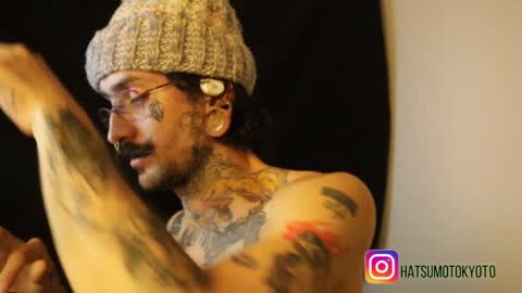 Snapshot of hatsumotokyoto chatting on January 2025 01:18:02 AM More content 2 online show from January 2025 01:18:02 AM