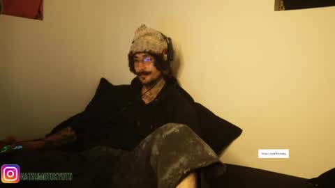 Snapshot of hatsumotokyoto chatting on January 2025 11:11:01 PM More content 2 online show from January 2025 11:11:01 PM