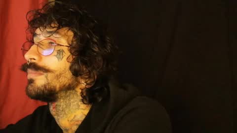 Snapshot of hatsumotokyoto chatting on February 2025 01:53:01 AM More content 2 online show from February 2025 01:53:01 AM